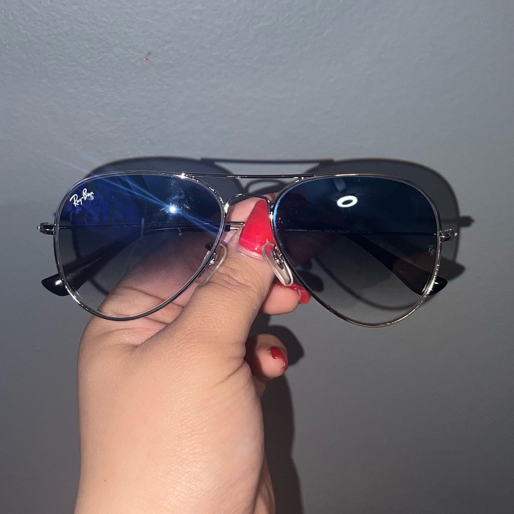 RAYBAN AVIATOR SUNNIES